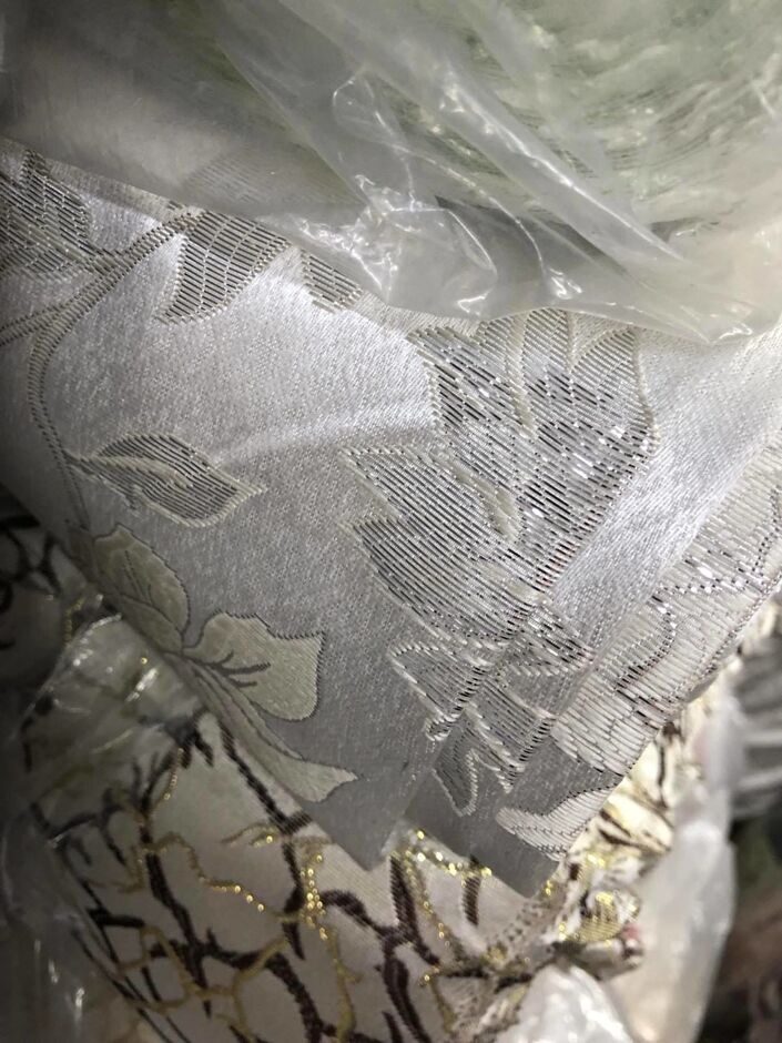 Ткань портьерная для штор Королевская  крем  на отрез